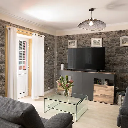 Corman House, Sea View & Pool